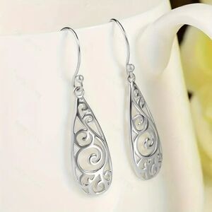 925 Silver Plated Leaf Drop Dangle Earrings Lightweight Filligree Long Teardrop